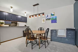 1015 N Sunnyvale Ln, Madison, WI 53713 - Photo 12