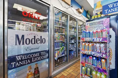 404 N Parker Drive, Janesville, WI 53545 - Photo 10