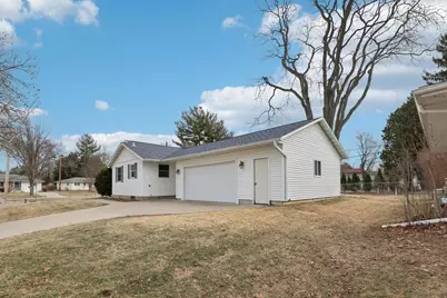 4801 South Hill Drive, Madison, WI 53705 - Photo 6