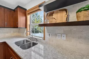 6450 Pizarro Cir, Madison, WI 53719 - Photo 14