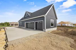 6811 Angelica Trl, Sun Prairie, WI 53590 - Photo 80