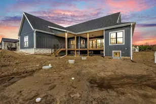 6811 Angelica Trl, Sun Prairie, WI 53590 - Photo 84