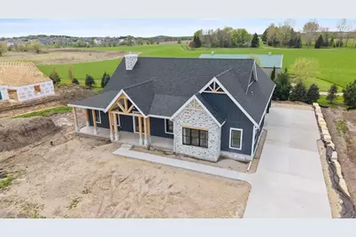 6811 Angelica Trail, Sun Prairie, WI 53590 - Photo 8