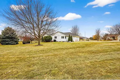 3253 Conservancy Estates Lane, Sun Prairie, WI 53590 - Photo 44