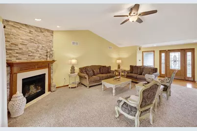3253 Conservancy Estates Lane, Sun Prairie, WI 53590 - Photo 2