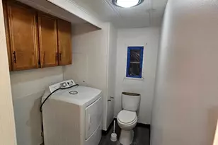 902 Moore St, Baraboo, WI 53913 - Photo 8