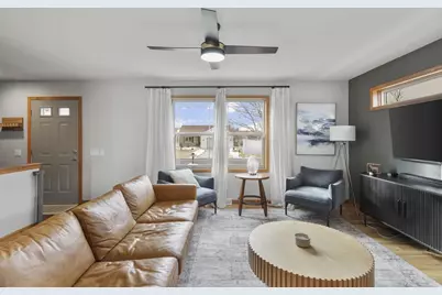 1426 Chadsworth Drive, Sun Prairie, WI 53590 - Photo 6