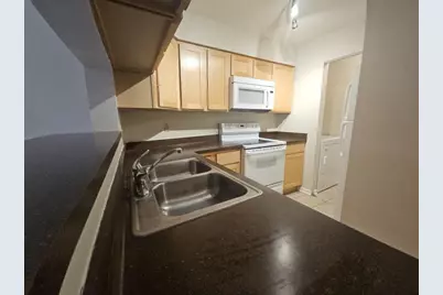 906 Kottke Drive #5, Madison, WI 53719 - Photo 6