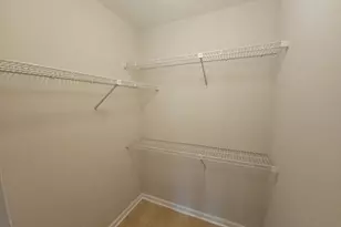 906 Kottke Dr, Madison, WI 53719 - Photo 22