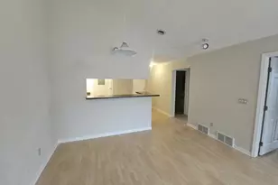 906 Kottke Dr, Madison, WI 53719 - Photo 16