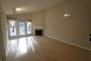 906 Kottke Dr, Madison, WI 53719 - Photo 12