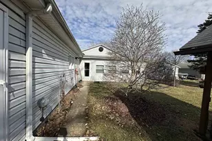 2006 North St, Beloit, WI 53511 - Photo 38