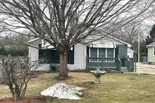 2006 North St, Beloit, WI 53511 - Photo 2