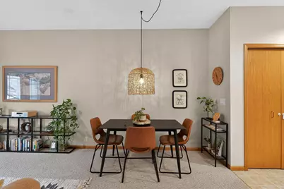 410 New Age Circle #214, Verona, WI 53593 - Photo 4