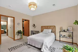 410 New Age Cir, Verona, WI 53593 - Photo 12