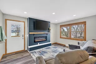 304 Holland Ln, Hollandale, WI 53544 - Photo 8