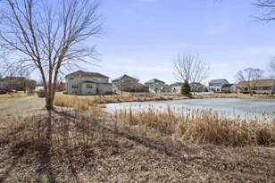 2638 Sweet Sparrow Pl, Sun Prairie, WI 53590 - Photo 52