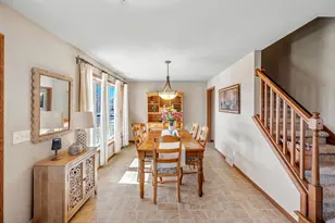 2638 Sweet Sparrow Pl, Sun Prairie, WI 53590 - Photo 4