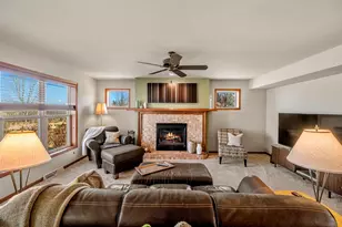 2638 Sweet Sparrow Pl, Sun Prairie, WI 53590 - Photo 14