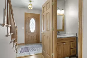 3334 Swinburne Dr, Mcfarland, WI 53558 - Photo 12