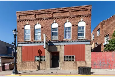 60 N 2nd Street, Platteville,  53818 - Photo 1