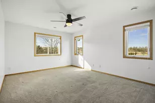 190 Valley Dr, Lodi, WI 53555 - Photo 10