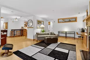 123 W Washington Ave, Madison, WI 53703 - Photo 24