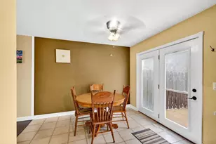 1529 Ivory Dr, Sun Prairie, WI 53590 - Photo 6