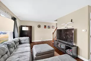 1529 Ivory Dr, Sun Prairie, WI 53590 - Photo 2