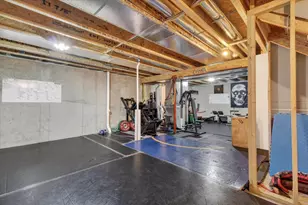 819 Tamarack Ln, Sun Prairie, WI 53590 - Photo 16