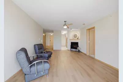 8206 Starr Grass Drive #204, Madison, WI 53719 - Photo 12