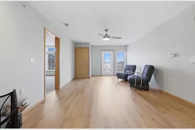 8206 Starr Grass Drive #204, Madison, WI 53719 - Photo 10