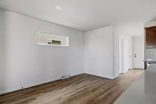 9113 Rustic Pine Rd, Verona, WI 53593 - Photo 6