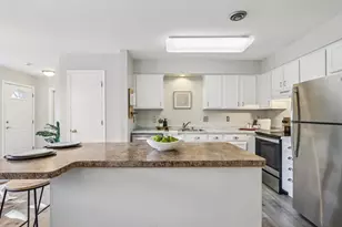 123 Waverly Dr, Cambridge, WI 53523 - Photo 10