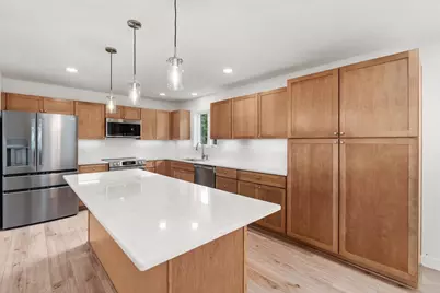 6043 Hagen Hill Circle, Madison, WI 53718 - Photo 10