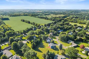 6043 Hagen Hill Cir, Madison, WI 53718 - Photo 48