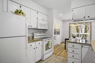 843 Hemlock Dr, Verona, WI 53593 - Photo 12