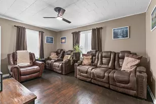 416 S Farmer St, Princeton, WI 54968 - Photo 10