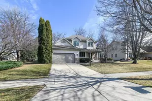 523 Acadia Way, Verona, WI 53593 - Photo 2