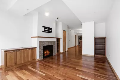 309 W Washington Avenue #310, Madison, WI 53703 - Photo 4