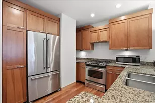 309 W Washington Ave, Madison, WI 53703 - Photo 14