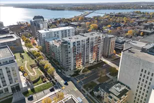 309 W Washington Ave, Madison, WI 53703 - Photo 32