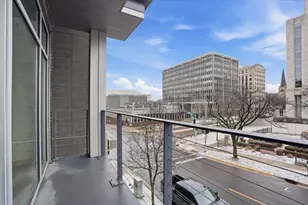 309 W Washington Ave, Madison, WI 53703 - Photo 26