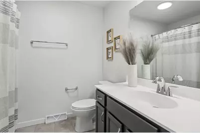 572 Buss Road, Cottage Grove, WI 53527 - Photo 6