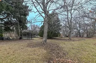 846 Terry Pl, Madison, WI 53711 - Photo 2