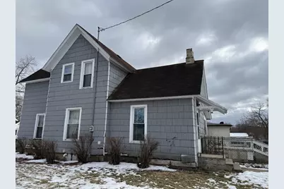 1052 8th Street, Beloit, WI 53511 - Photo 4