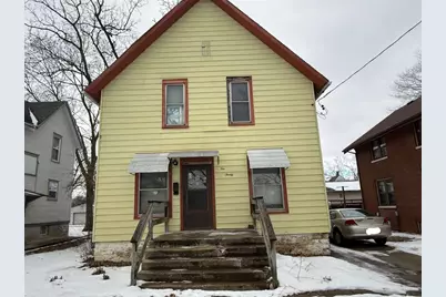 1052 8th Street, Beloit, WI 53511 - Photo 6