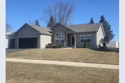 2730 McCann Drive, Janesville, WI 53546 - Photo 2