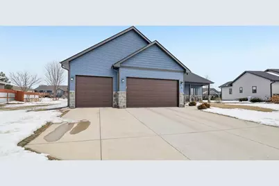 6 N Windmill Ridge Road, Janesville, WI 53536 - Photo 6