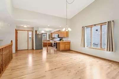 14 Village Homes Drive, Waunakee, WI 53597 - Photo 8